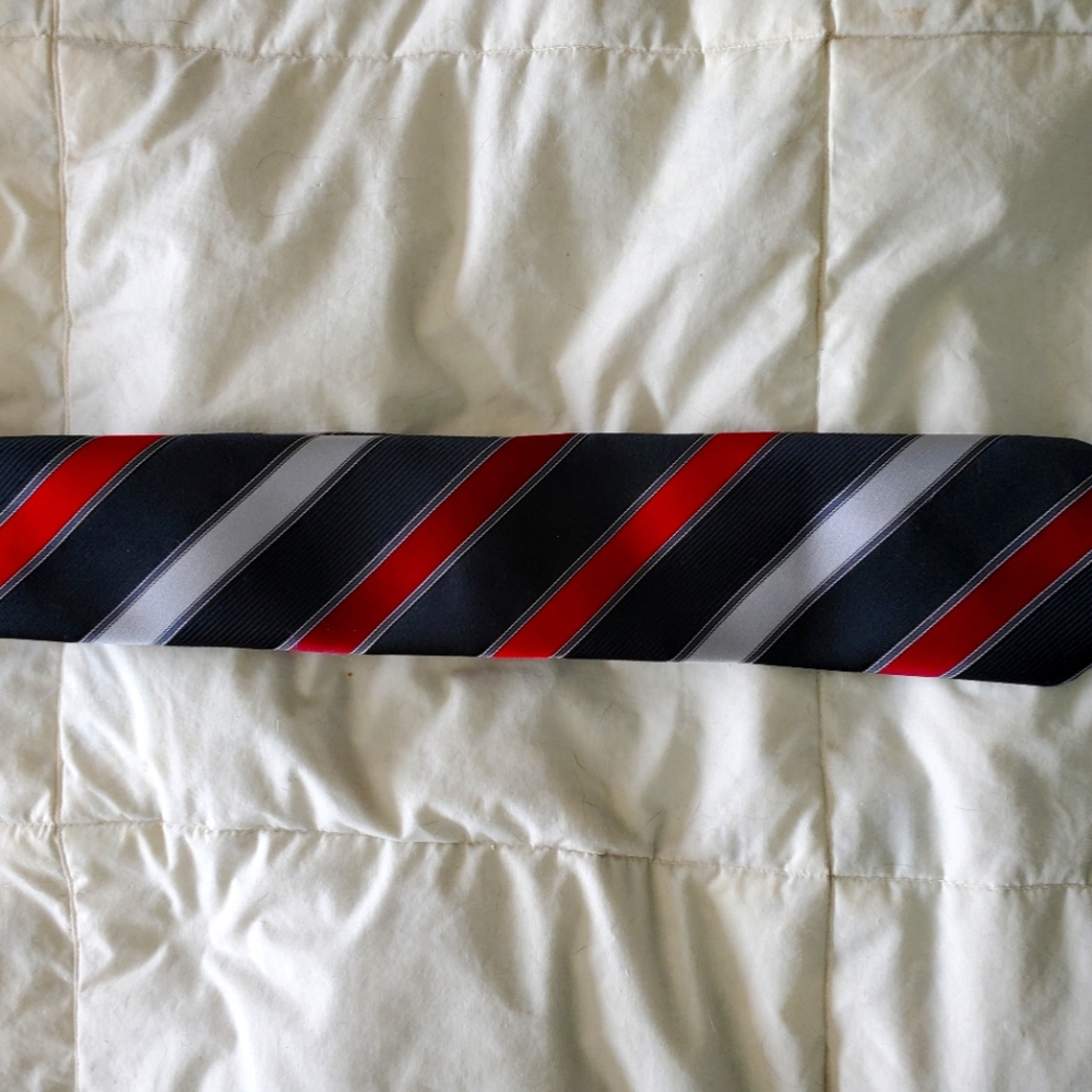Men's tie